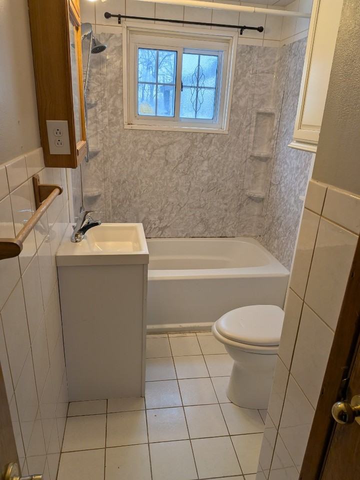 141 Main St - Photo 7 of 13