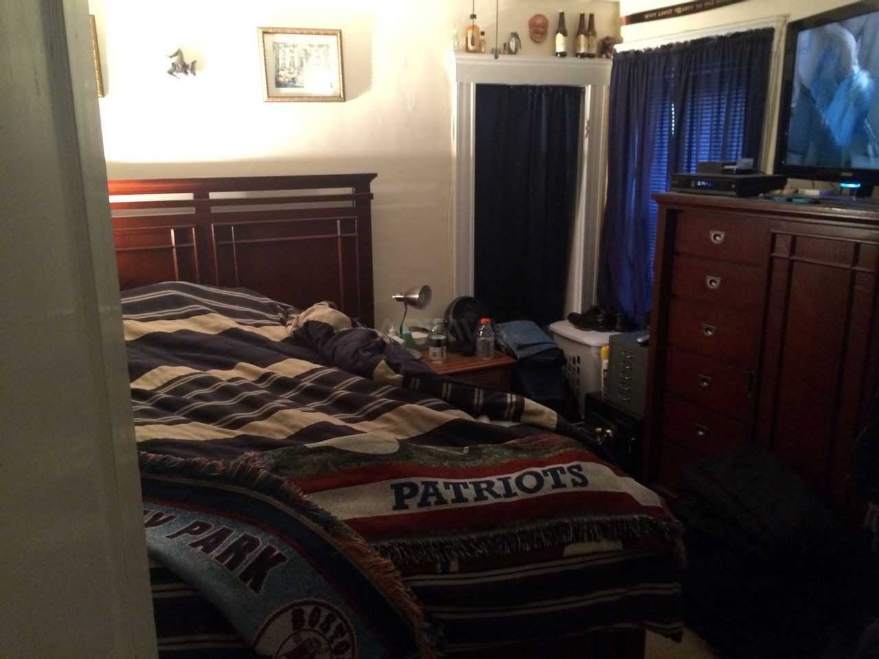 19 Hamilton St #1 - Photo 6 of 8