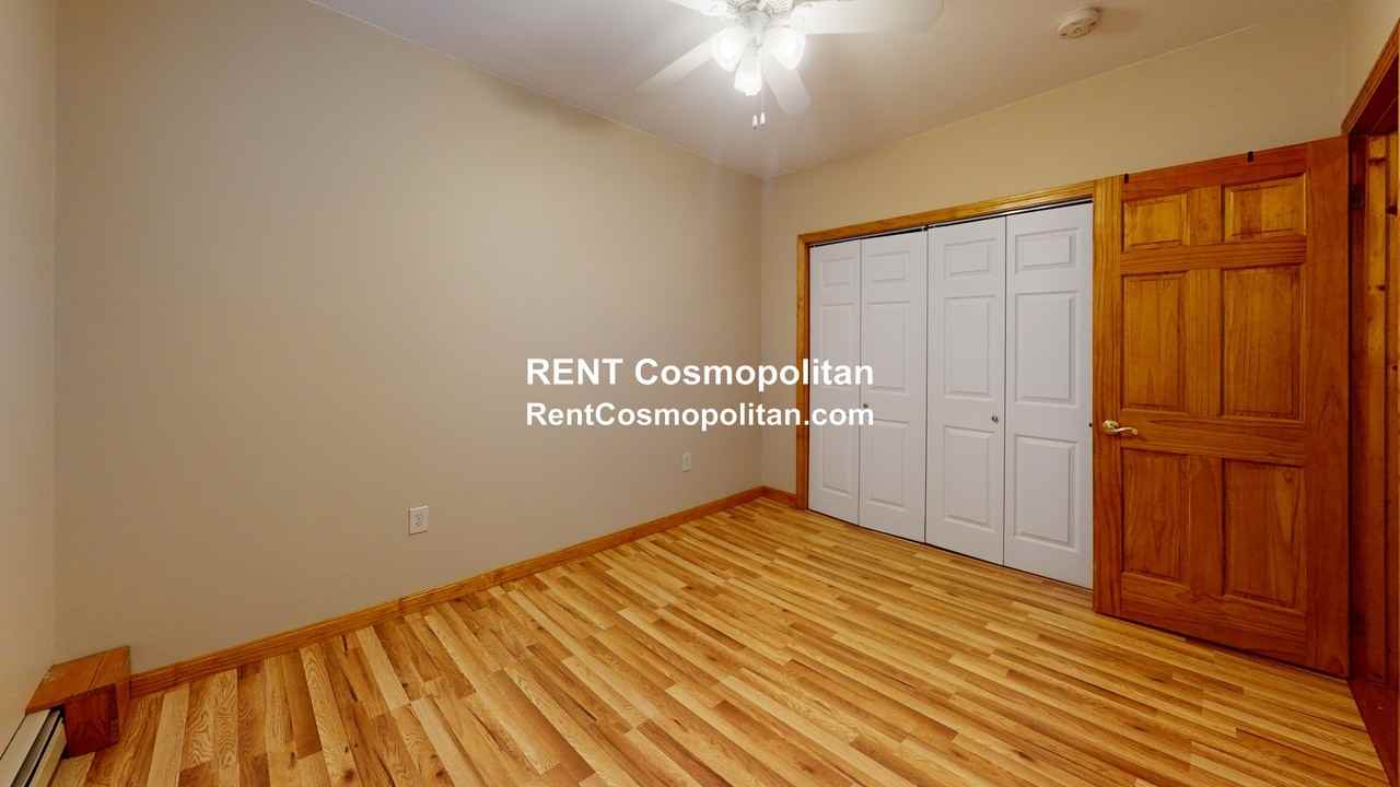 64 Paris St - Photo 7 of 10