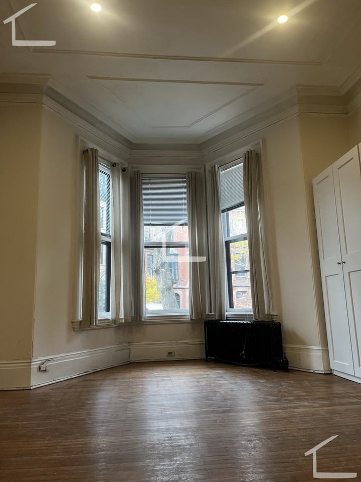 172 Marlborough St #1F - Photo 6 of 7