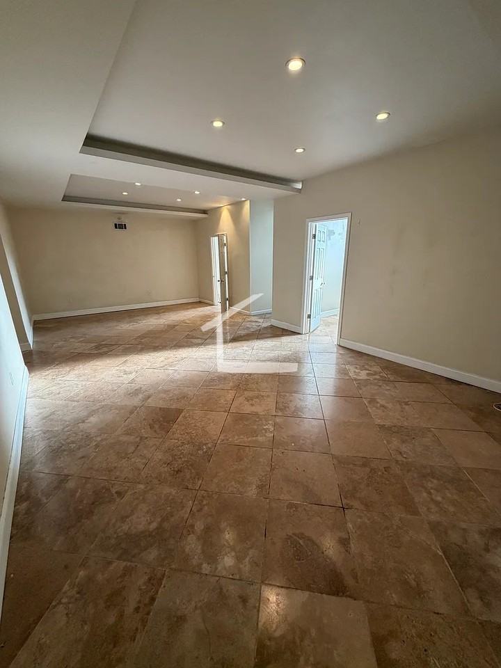 108 Richmond St #1 - Photo 3 of 13