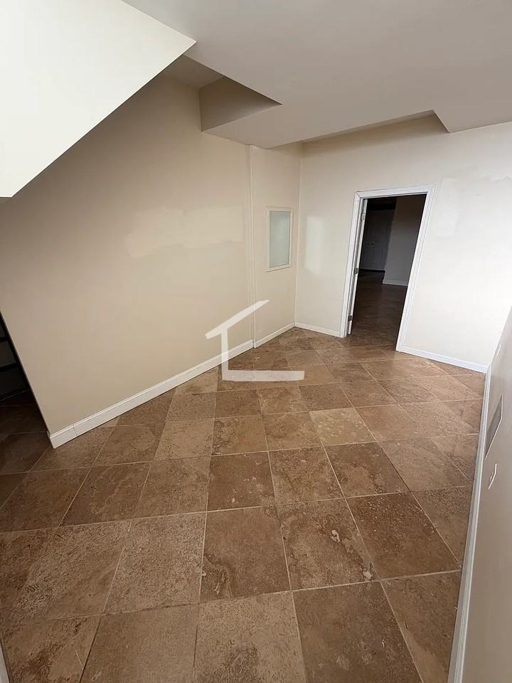 108 Richmond St #1 - Photo 4 of 13