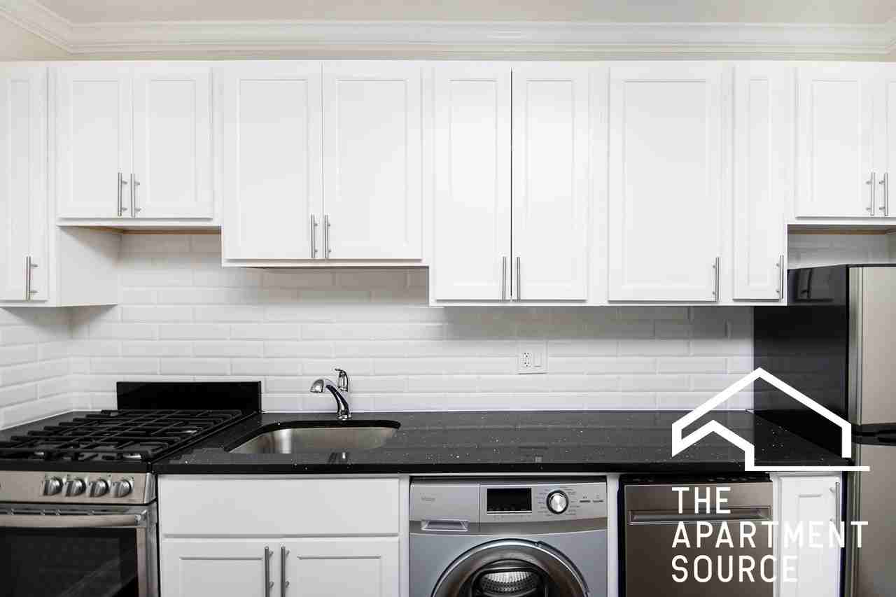 918 Green Bay Rd #3C - Photo 2 of 11