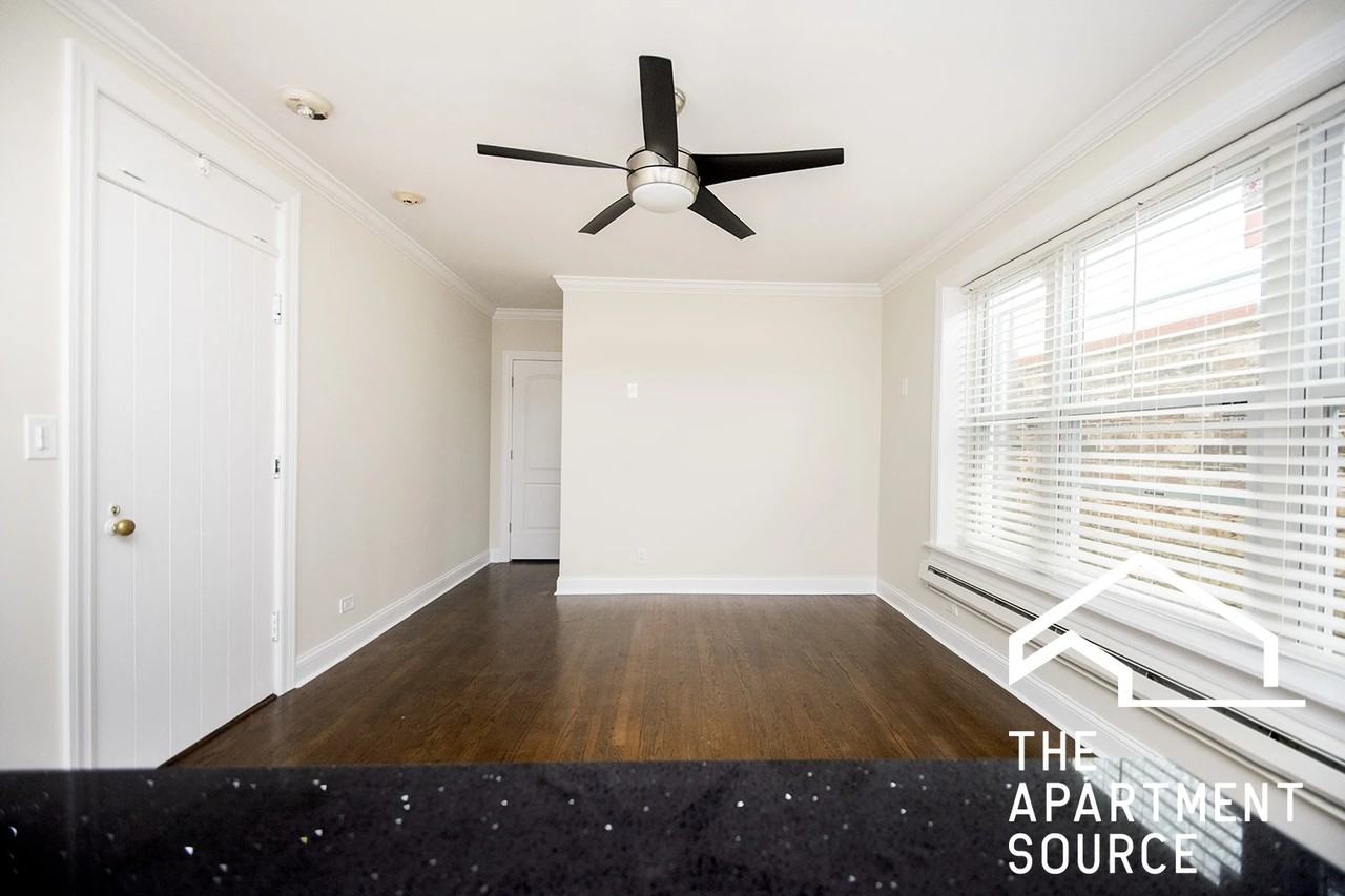 918 Green Bay Rd #3C - Photo 5 of 11