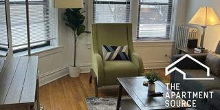 1911 W Larchmont Ave #3B - Photo 1 of 1