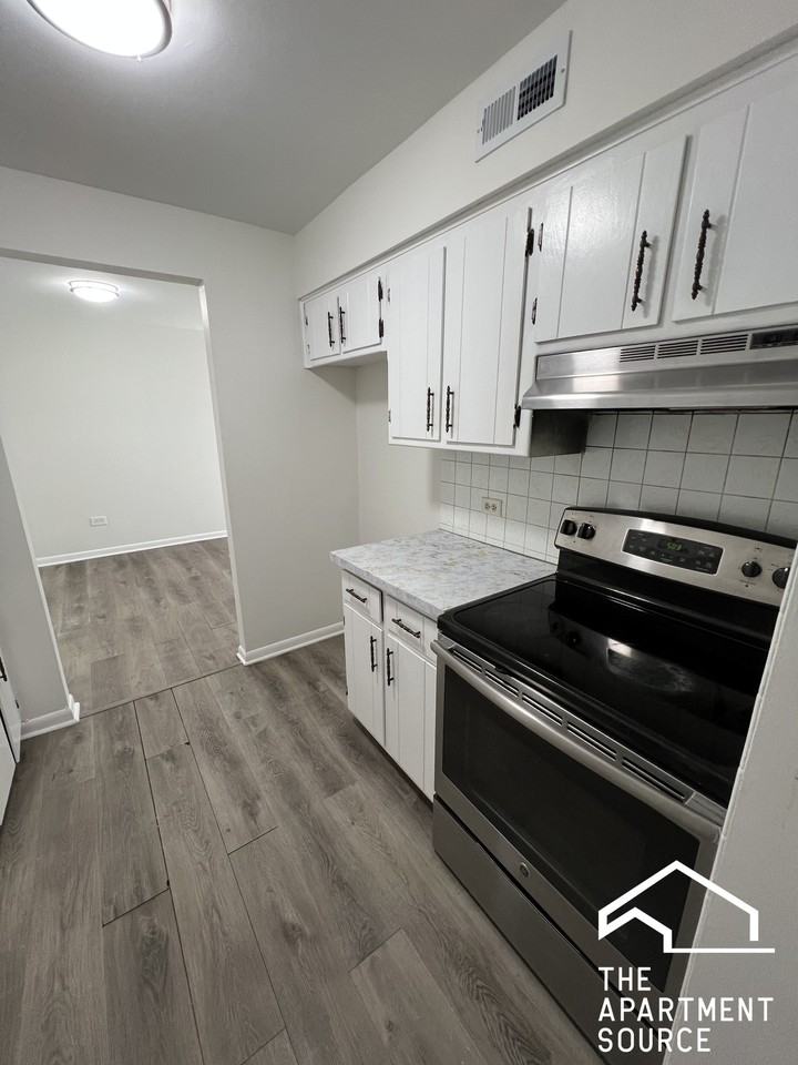 2310 N Harlem Ave #602