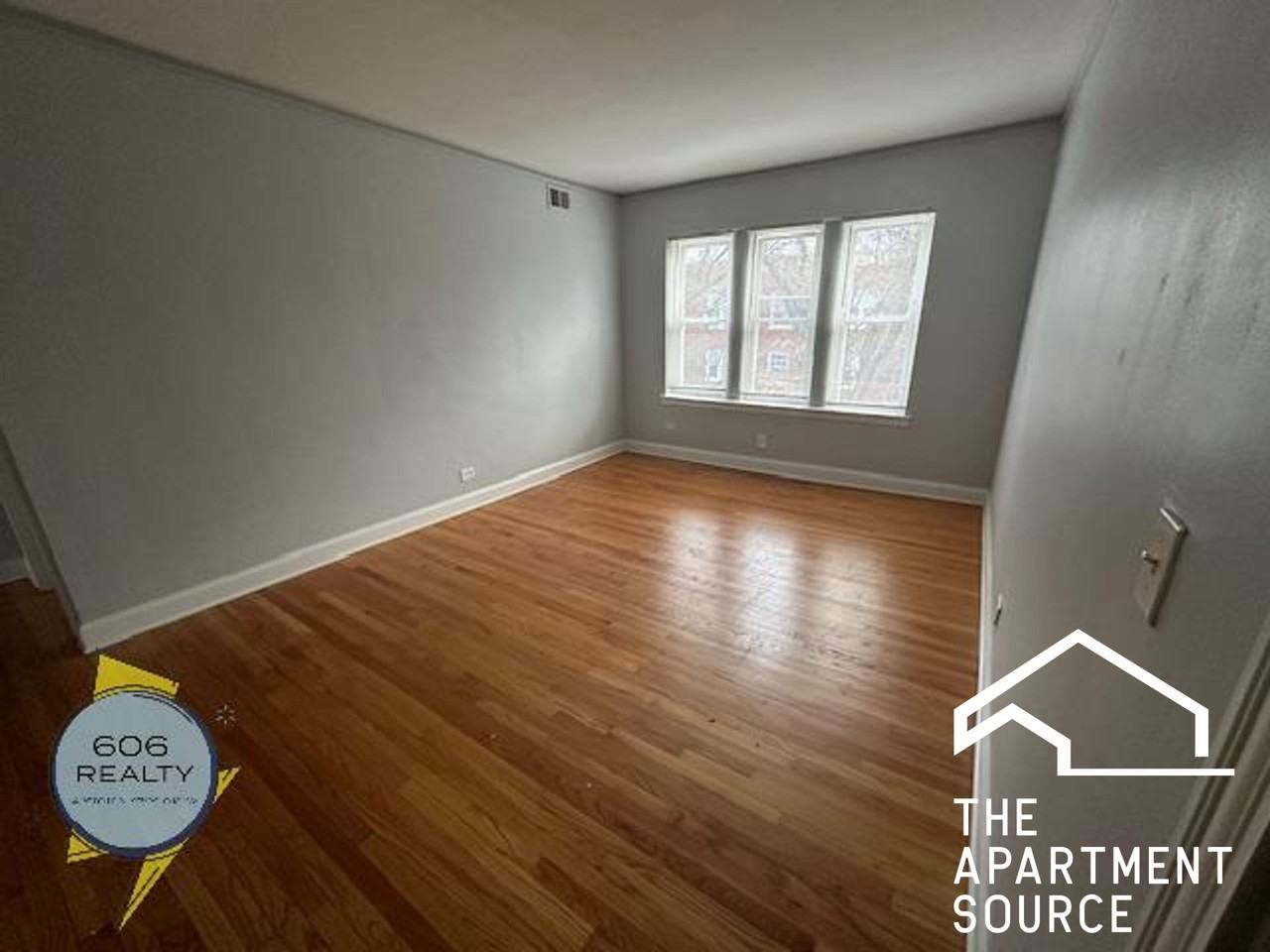 7344 N Damen Ave #1 - Photo 6 of 11