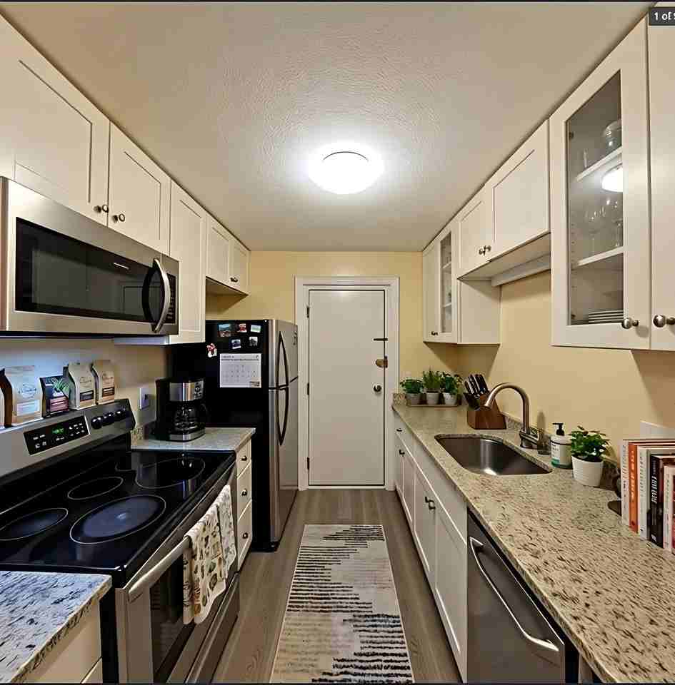 21 Greenwood St #13R - Photo 5 of 5