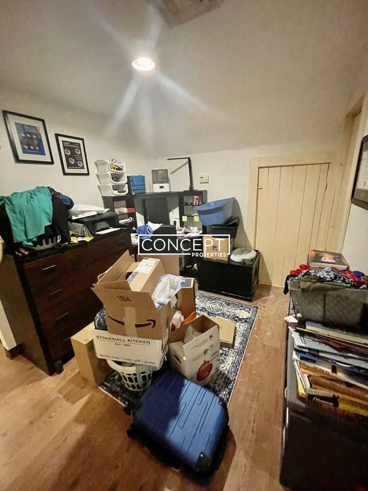 7 Jay St #3 - Photo 4 of 44