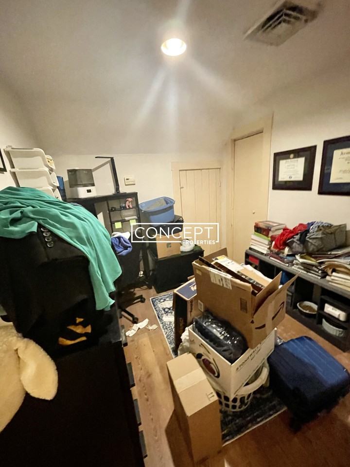 7 Jay St #3 - Photo 5 of 44