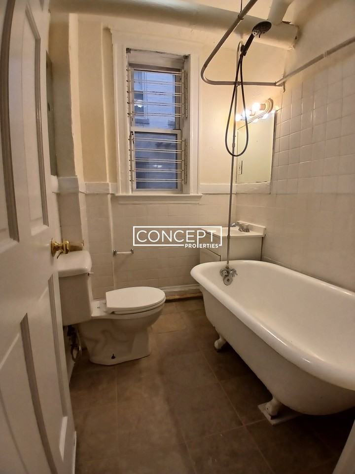 524 Cambridge St #2 - Photo 5 of 11