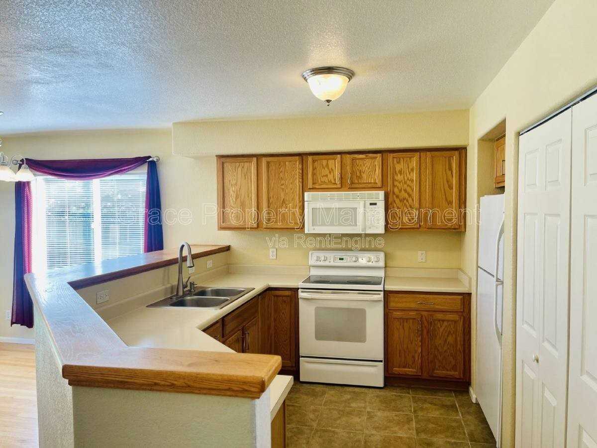 11791 W Independence Ave - Photo 3 of 9