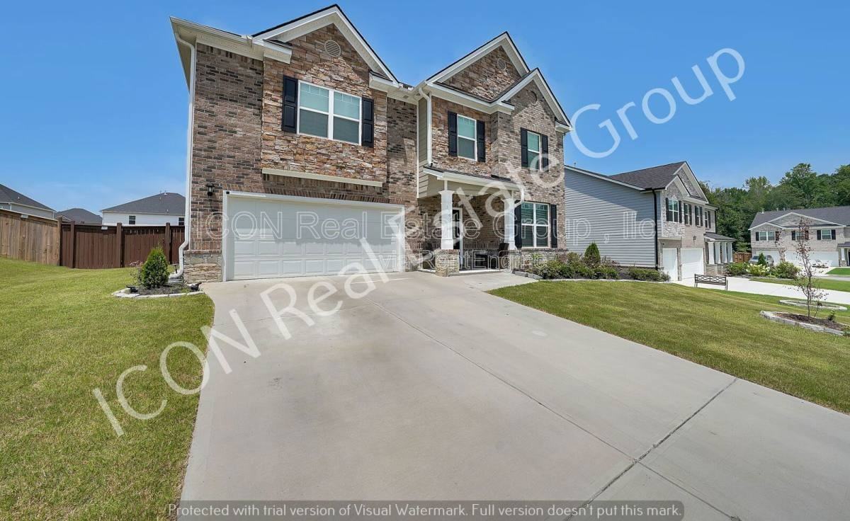 3349 English Elm Way - Photo 2 of 8