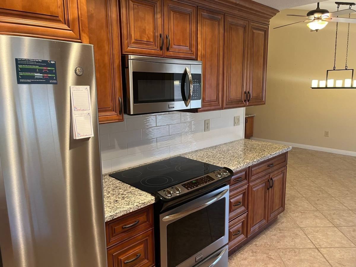 13639 W Gardenview Dr - Photo 3 of 9