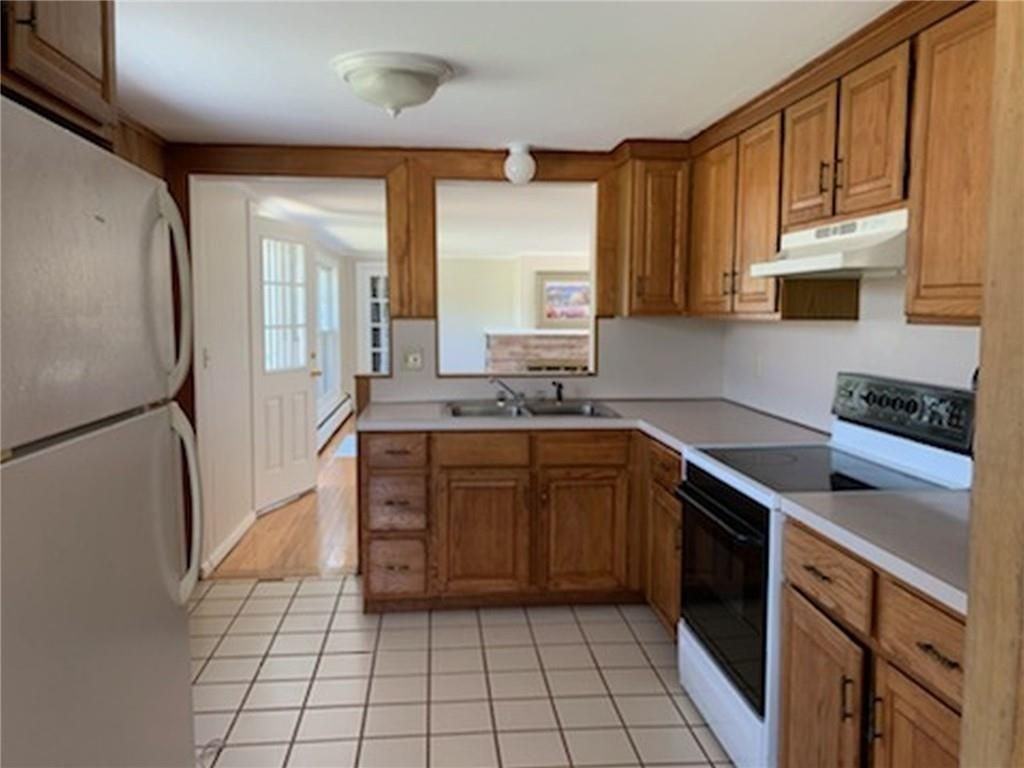 164 Knowlesway Extension Road - Photo 2 of 11