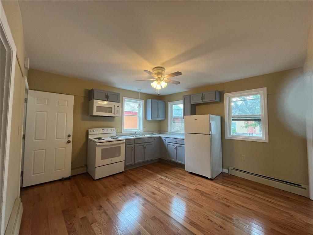 1104 S Broadway ##1 - Photo 2 of 11