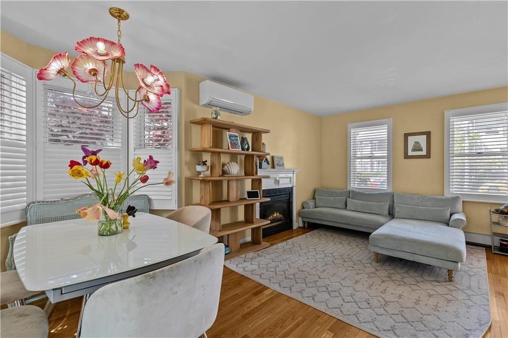 17 Narragansett Ave - Photo 7 of 22