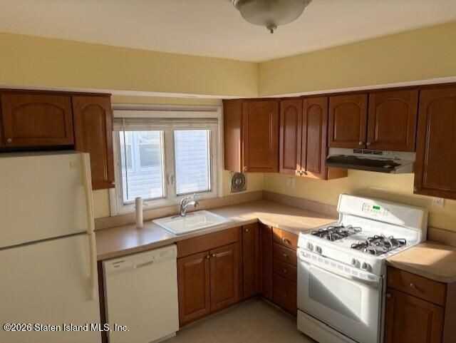 654 Lamoka Ave ##2 - Photo 6 of 16