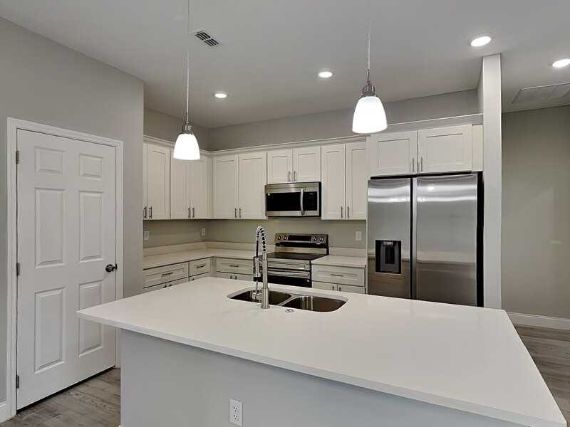 8512 N Merrimac Way - Photo 2 of 16