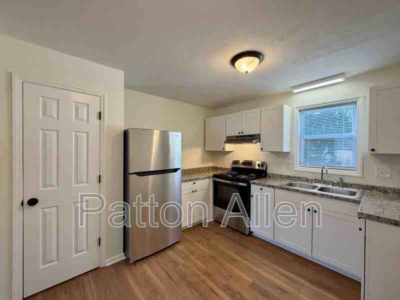 238 Bent Creek Ranch Rd #B - Photo 5 of 18