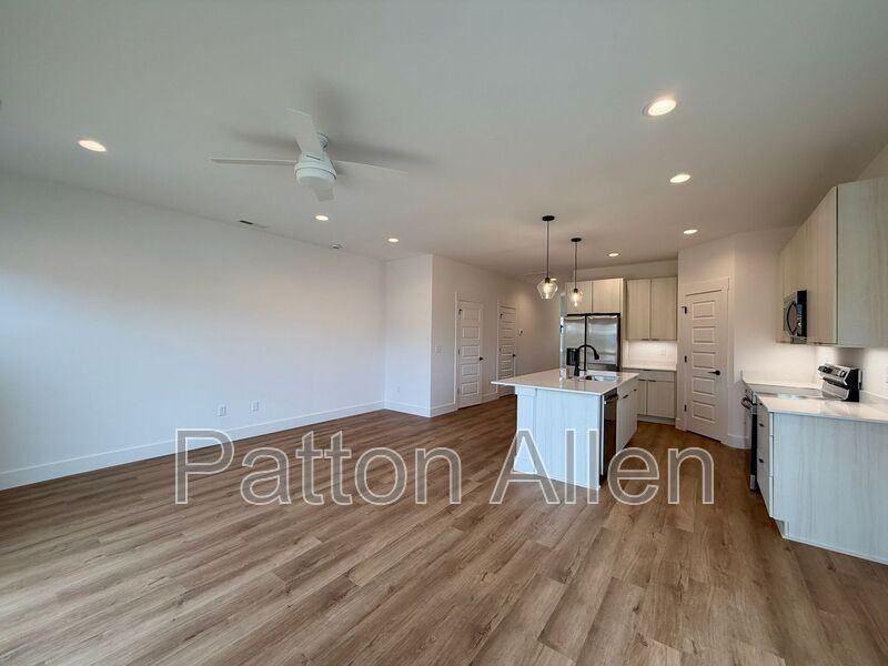 11 Bolton - Photo 5 of 29