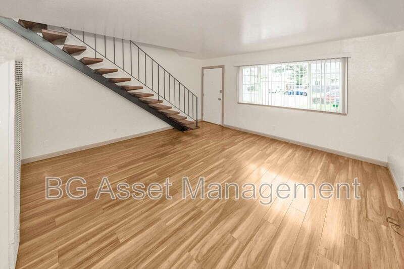 1650 Barrus Ave - Photo 3 of 21