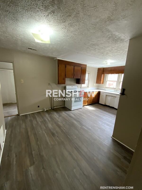 400 Fuller Ave #B - Photo 7 of 17