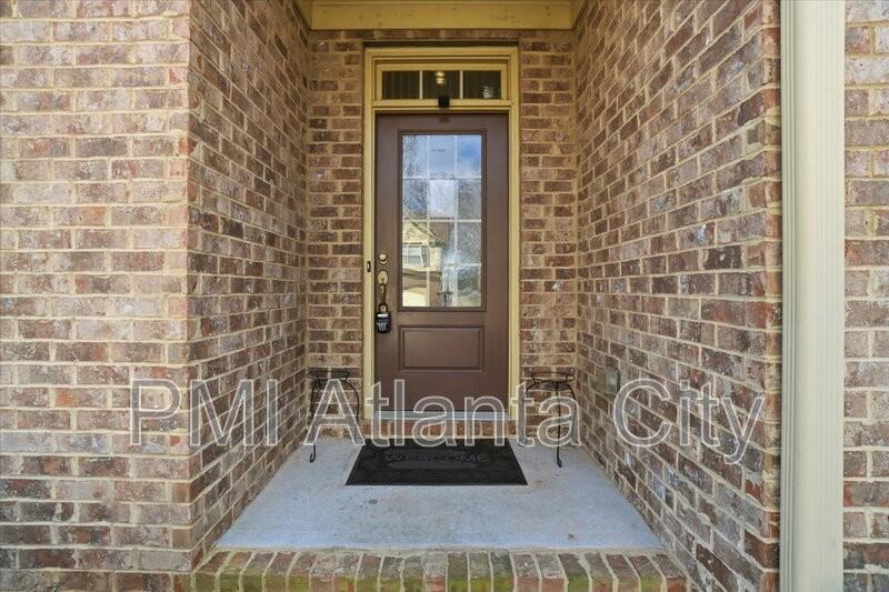 373 Morgans Creek Ct Nw - Photo 3 of 50