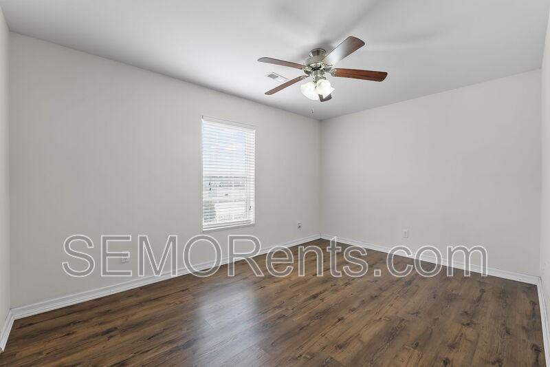 3 Village Dr - Photo 3 of 10