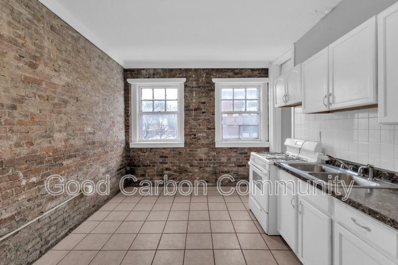 197 Allen St #1 - Photo 6 of 17