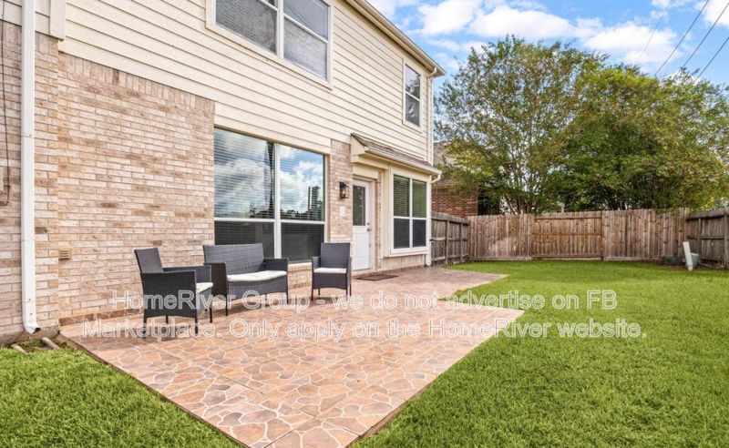 19843 Youpon Leaf Way - Photo 3 of 9