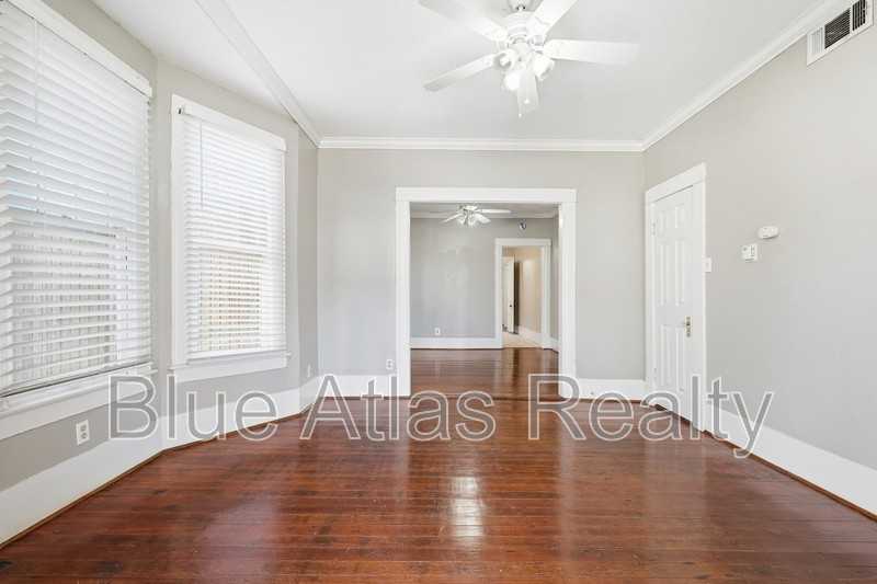 4822 Worth St #A - Photo 6 of 25