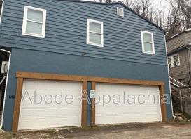 featured image of 187 Poplar St #2