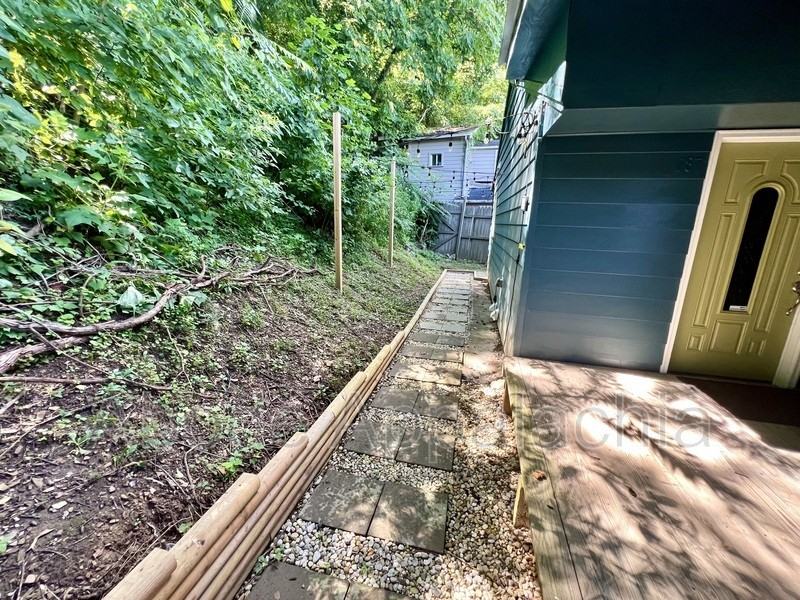 187 Poplar St #2 - Photo 2 of 7