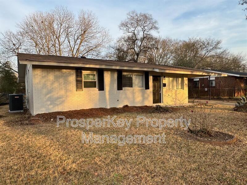 2240 Patsy Ln - Photo 2 of 19