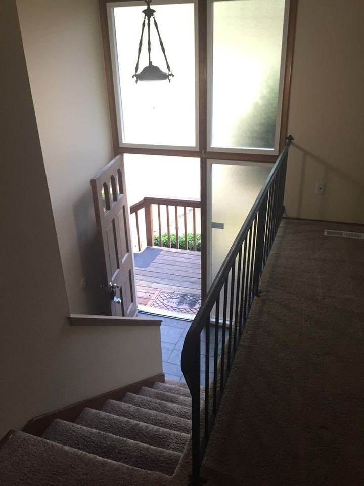 4517 Jean Ct W - Photo 3 of 23
