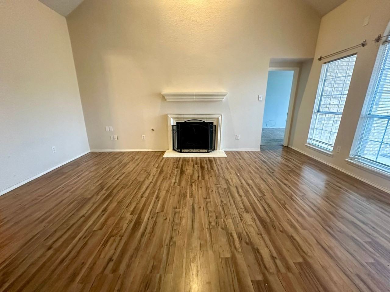 4721 Rincon Way - Photo 2 of 14