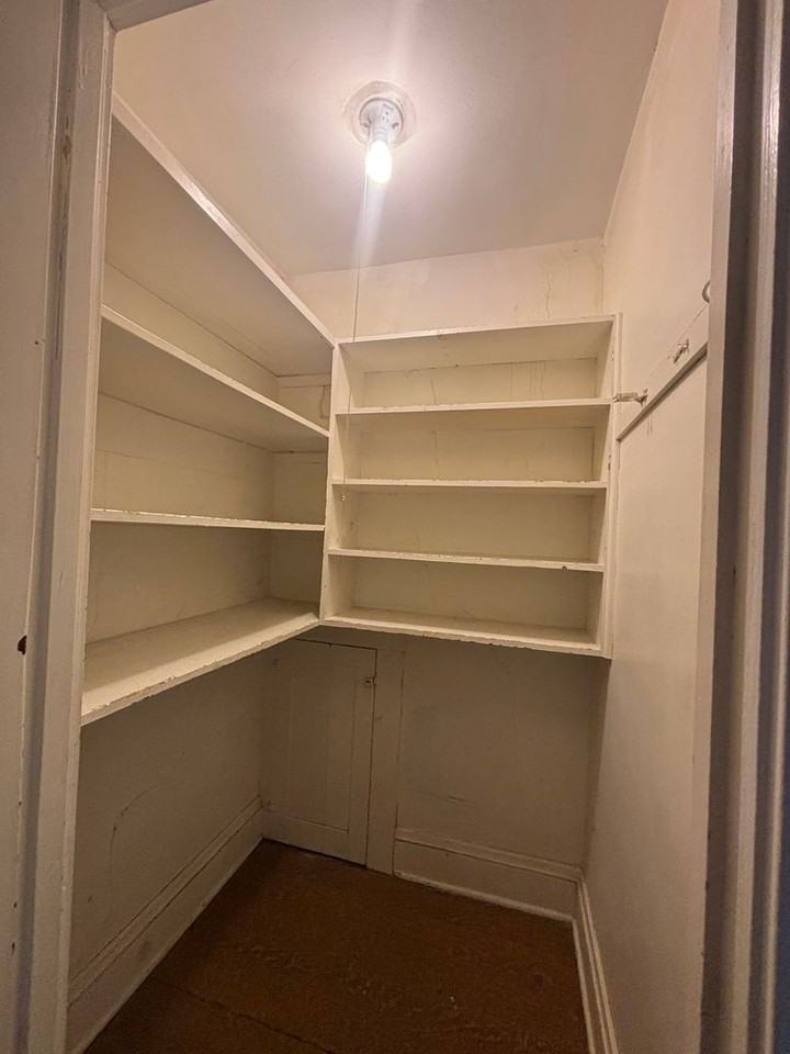 2921 Ludlow Rd - Photo 7 of 10