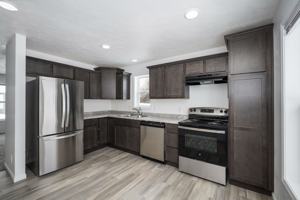 featured image of 1012 1012 - 1014 Escape St