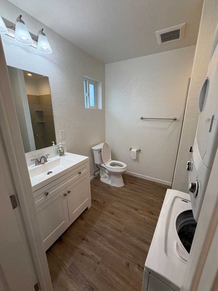 1434 Birch Ln #B - Photo 3 of 6