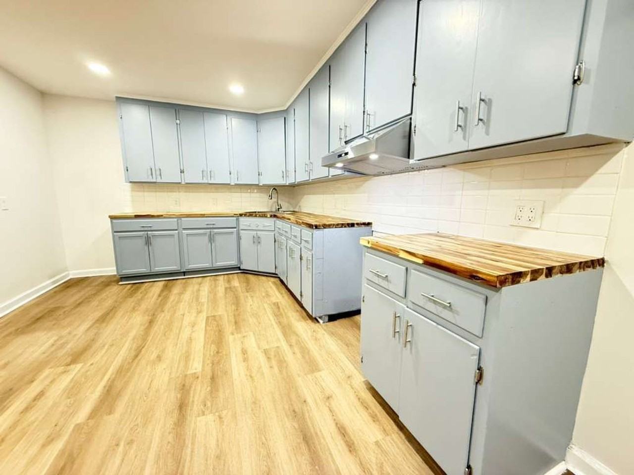 3527 Mayfair Rd - Photo 3 of 30