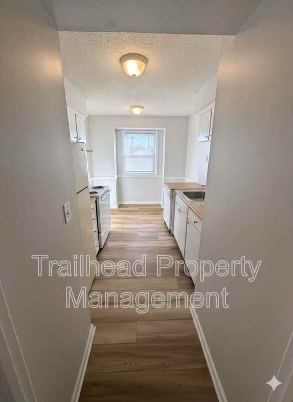 7716 W 85th St #203 - Photo 4 of 17