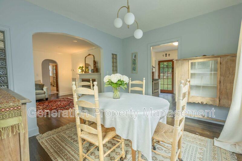 303 Shawnee Trl - Photo 6 of 30