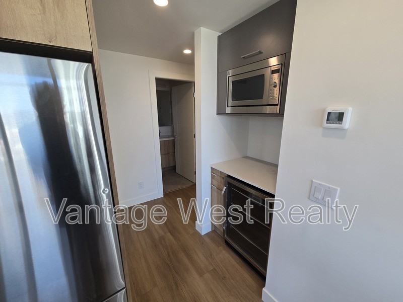 3699 Capozzi Rd #1102 - Photo 4 of 18