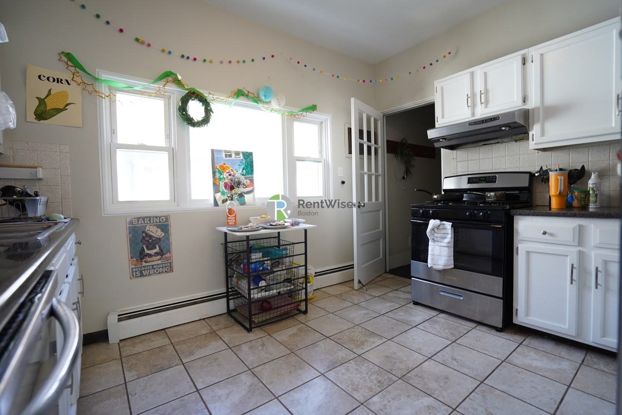 27 Emery St #2 - Photo 6 of 26