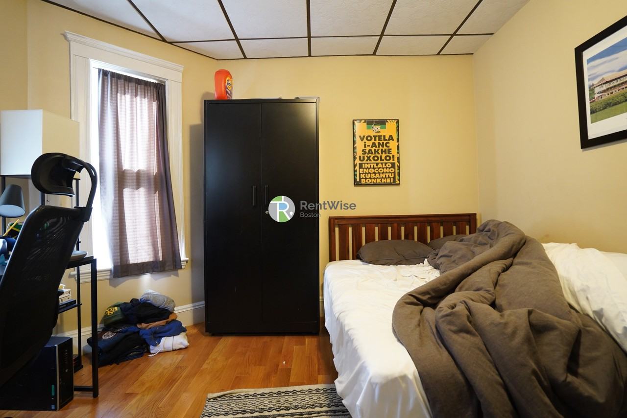 52 Pearson Rd #1 - Photo 7 of 16