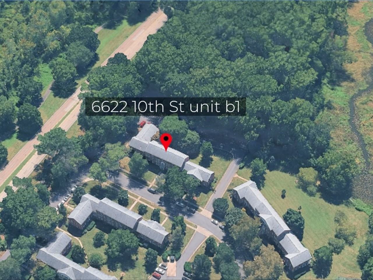 6622 10th St #B1 - Photo 2 of 43