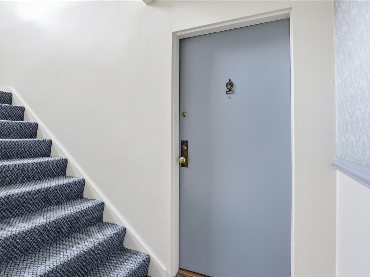 6622 10th St #B1 - Photo 4 of 43