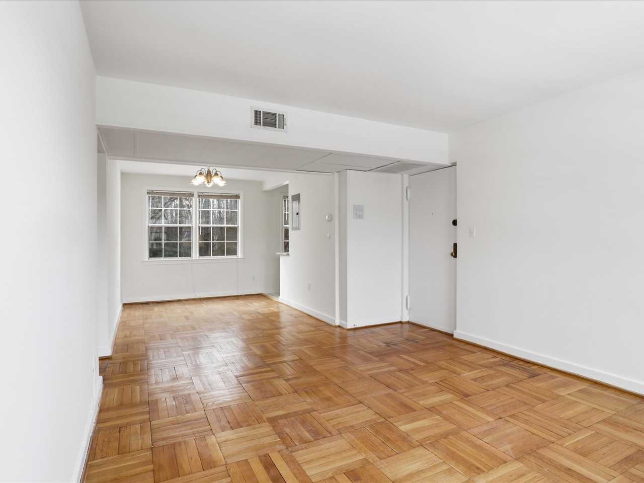 6622 10th St #B1 - Photo 7 of 43