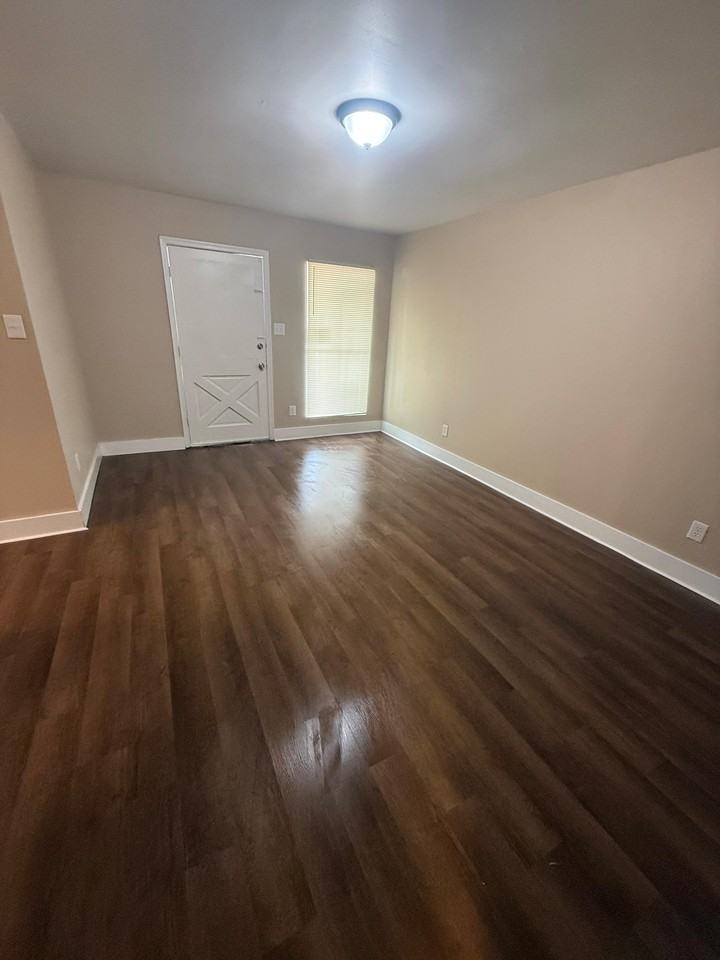 821 Tilden Rd - Photo 2 of 17